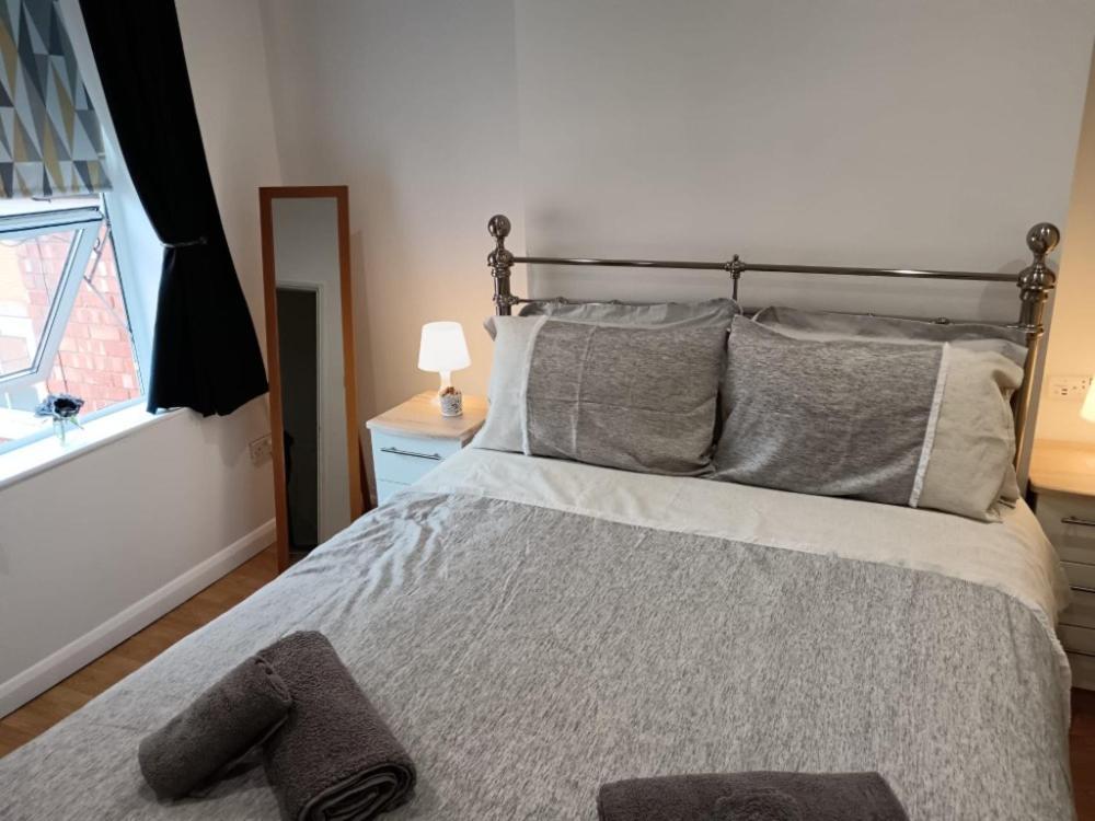 Welcome To This Flat Kettering Exteriör bild